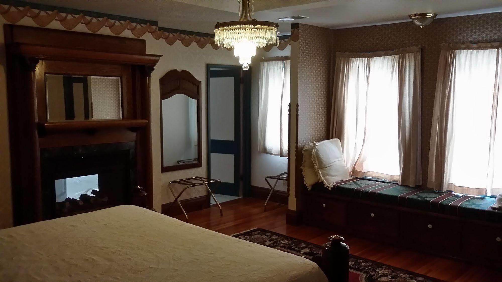 Chestnut Charm Bed & Breakfast Atlantic Buitenkant foto